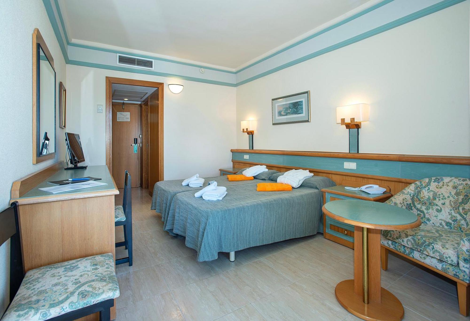 Double Room,1540224376:JPEG