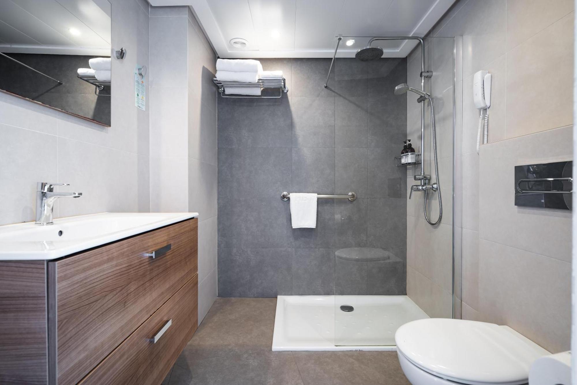 Double or Twin Room Street View