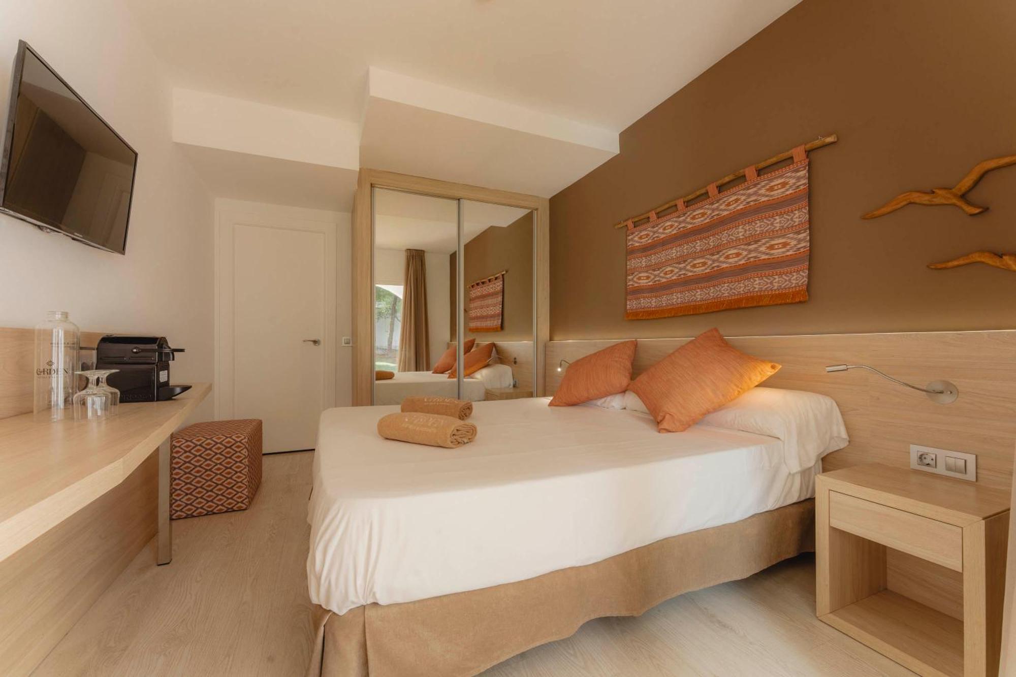 Economy Double Room
