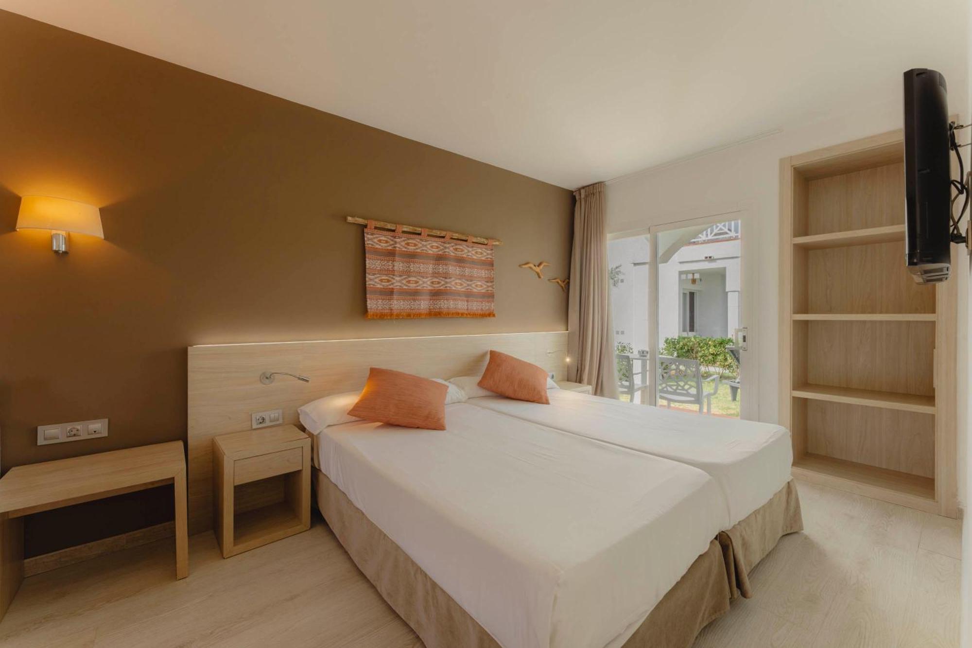 Premium Double Room Private Garden
